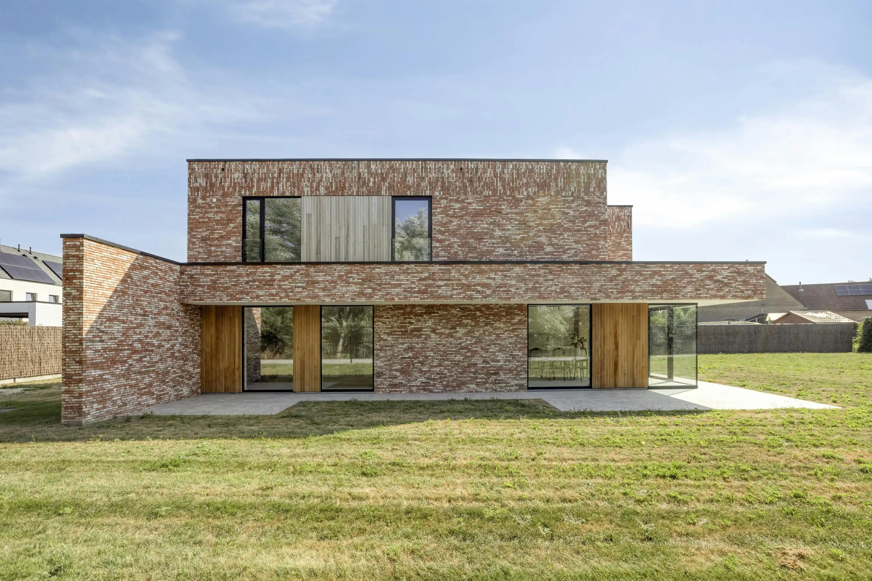 Nieuwbouwvilla met 4 slaapkamers op 1361m² grond foto 25