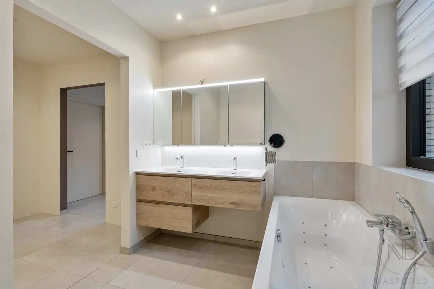 Moderne gelijkvloerse woning in Zonhoven op een perceel van 10a 91ca foto 23