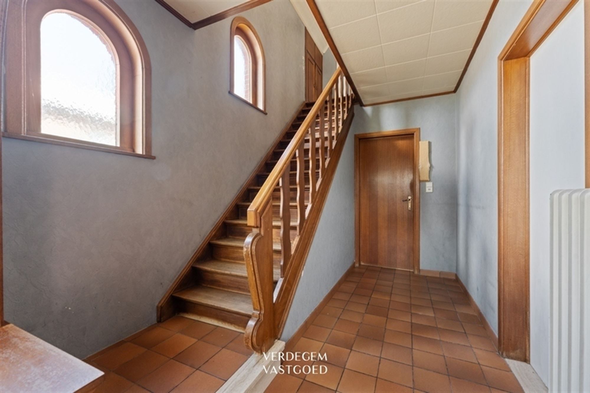 Karaktervolle woning met jaren '50 charme, 3 slaapkamers, garage en gezellige tuin foto 9