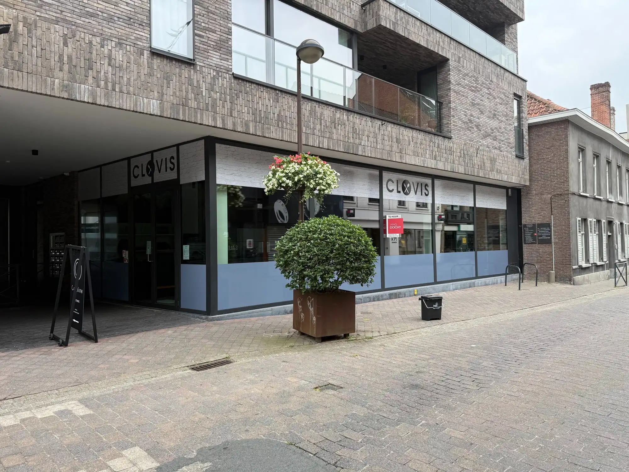 Grote recente winkel in volle centrum AAA ligging | Markt Stormestraat foto {{pictureIndex}}