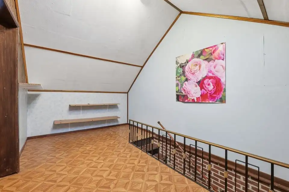 RUIM TE RENOVEREN PAND MET UITZONDERLIJK POTENTIEEL IN RIEMST foto 28