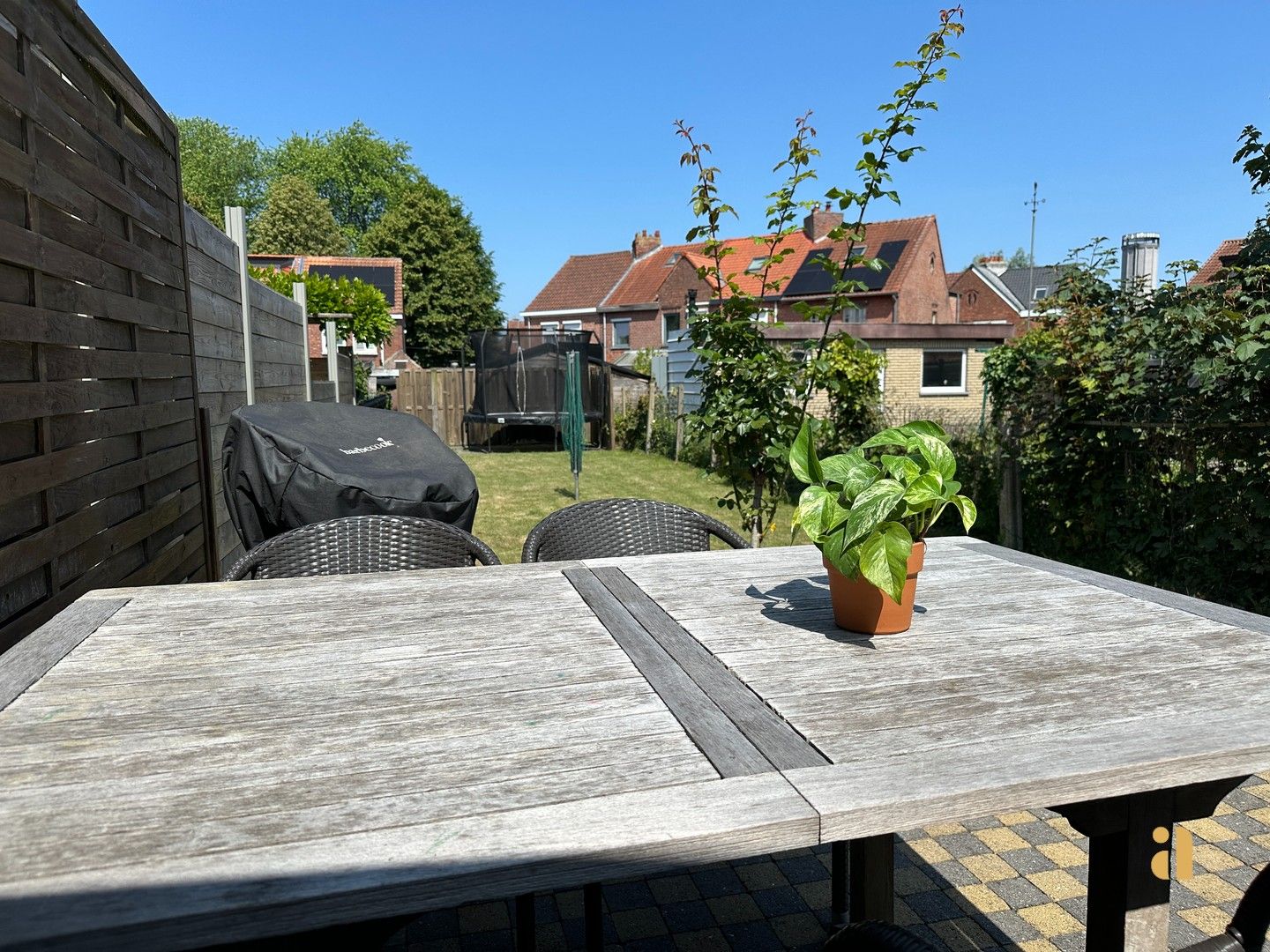 Tuin, check. Thuisgevoel, dubbelcheck. foto 14