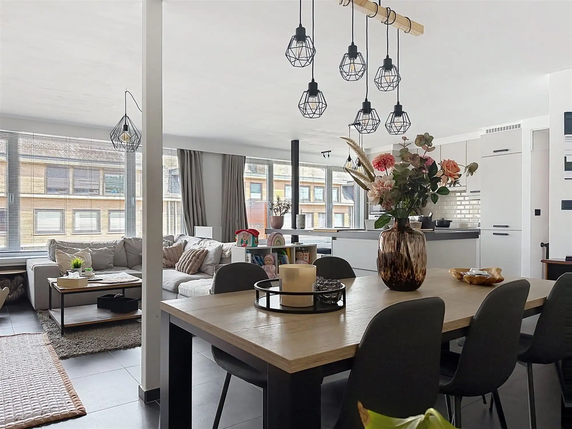 Prachtig appartement in doodlopende straat in Grobbendonk! foto 4