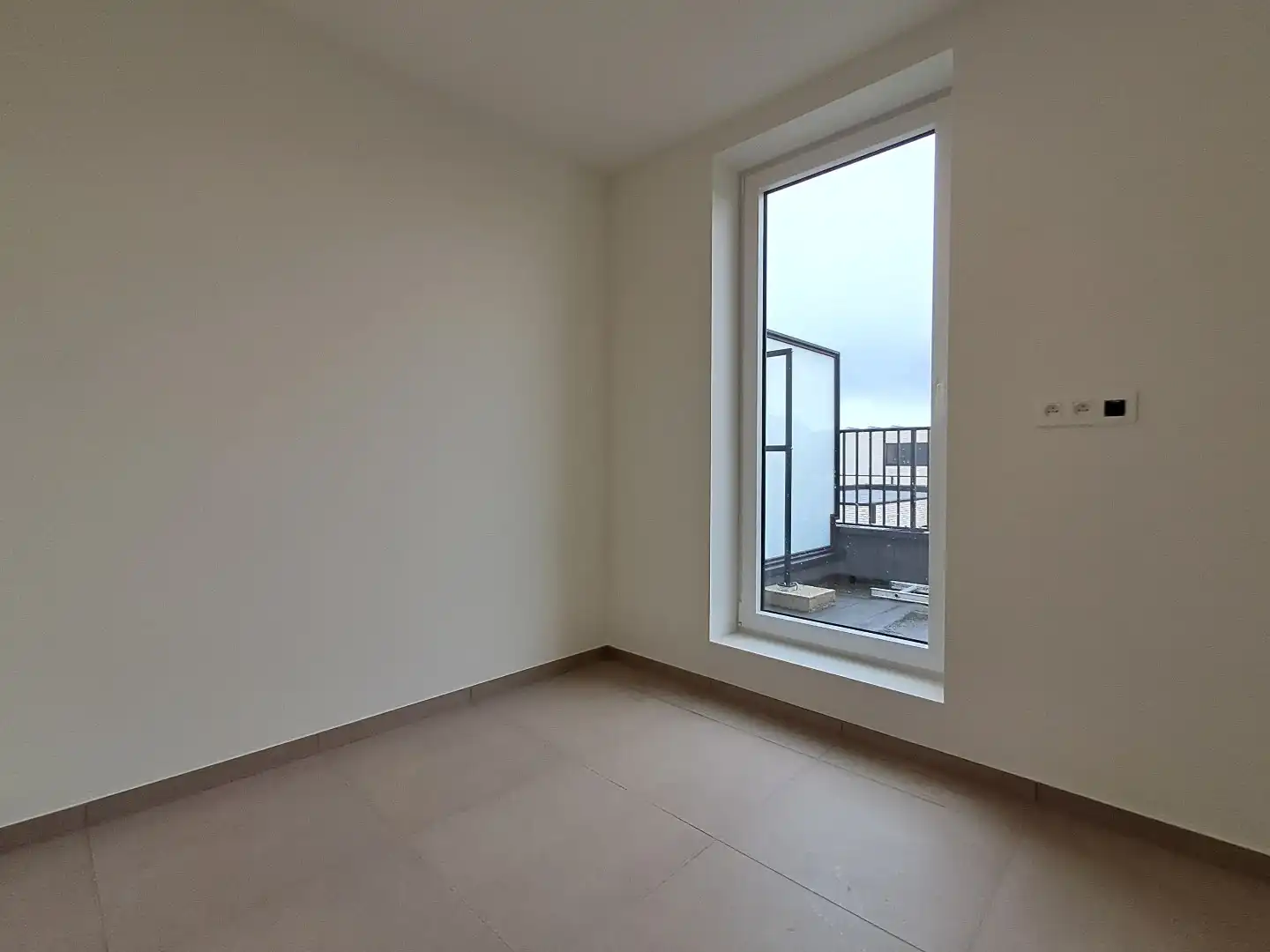 Ruim appartement met 2 terrassen! foto 11