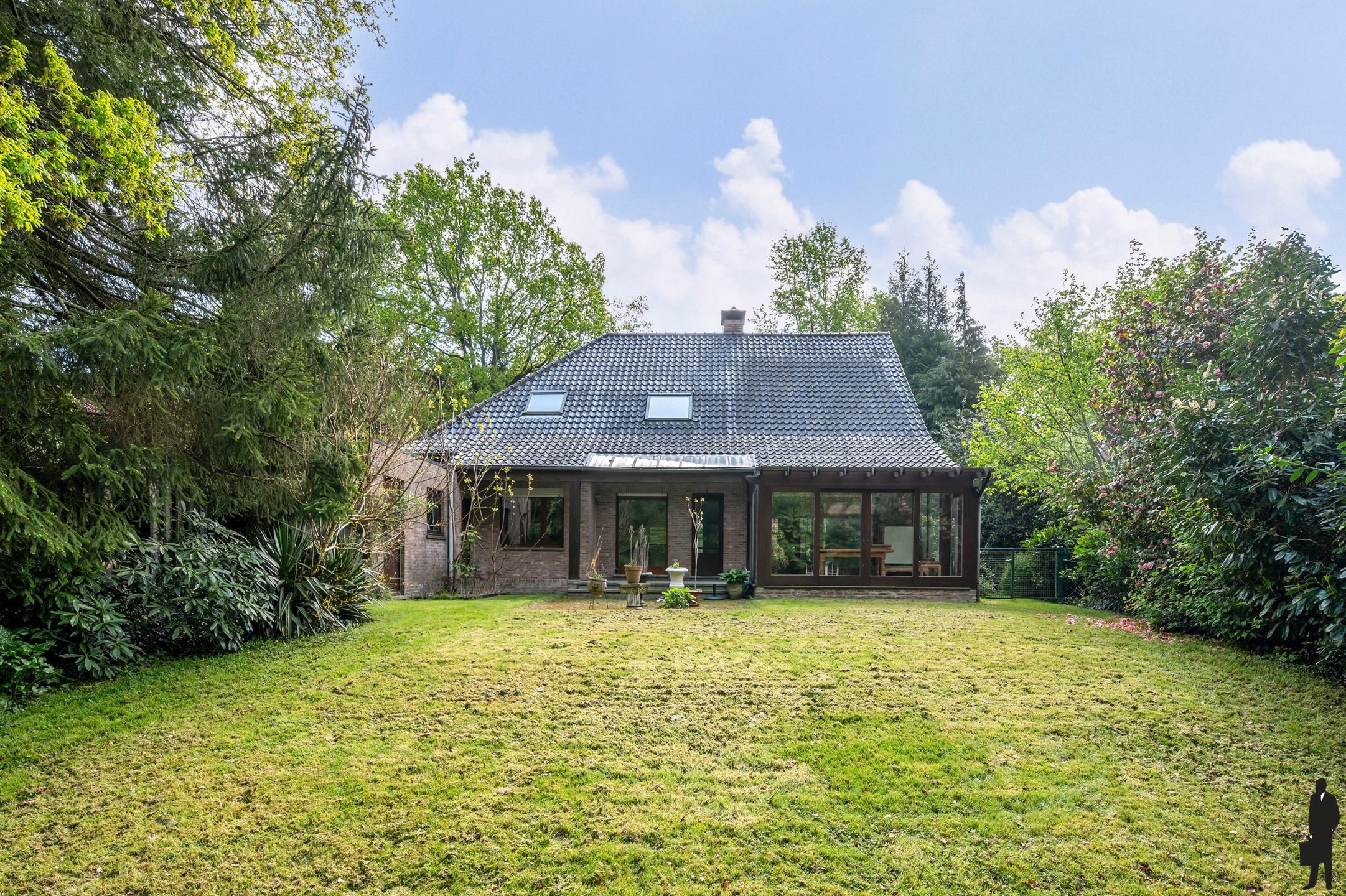 Goed onderhouden villa op centrale locatie foto 26