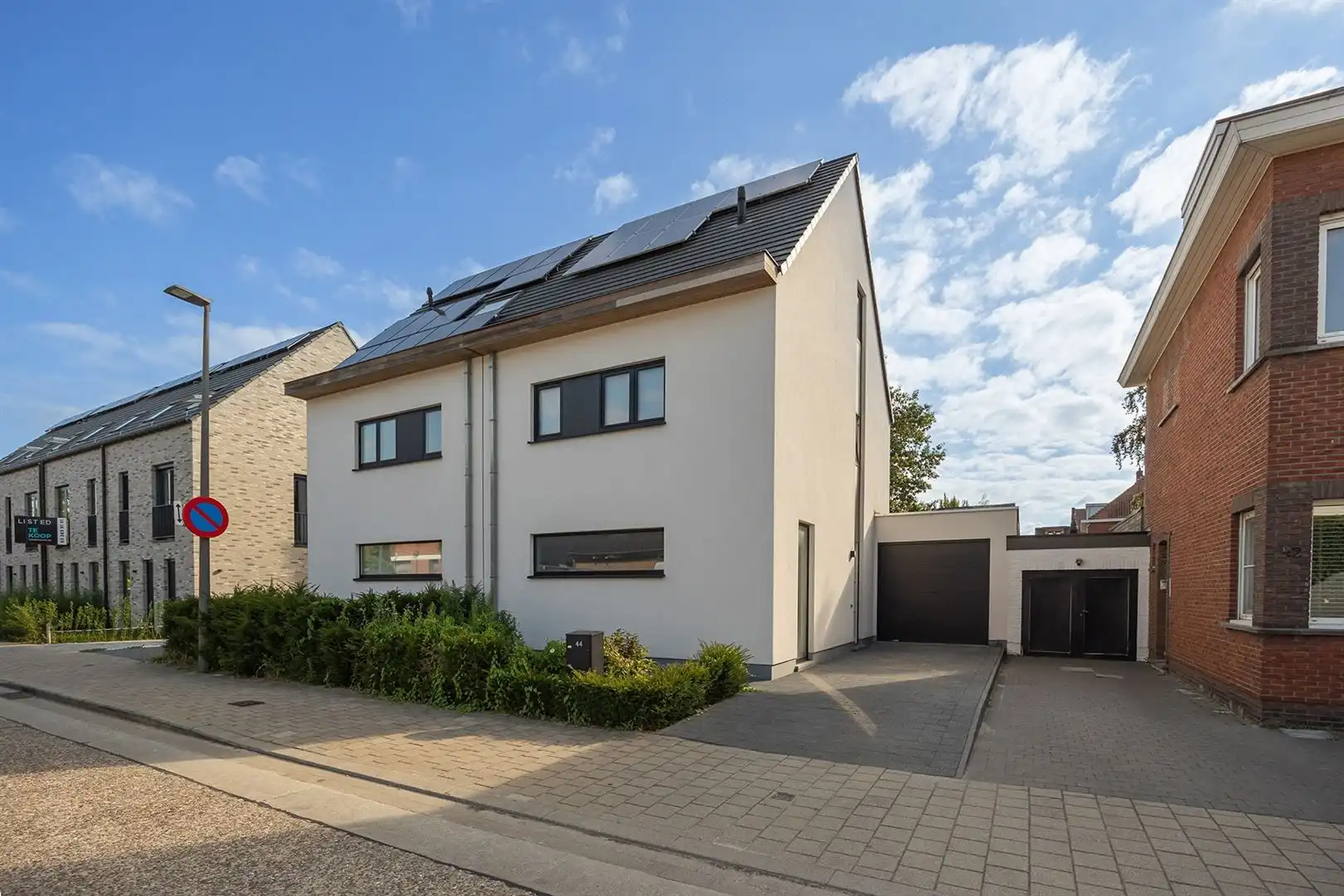 Huis te koop Alfons De Schutterstraat 44 - 2180 EKEREN