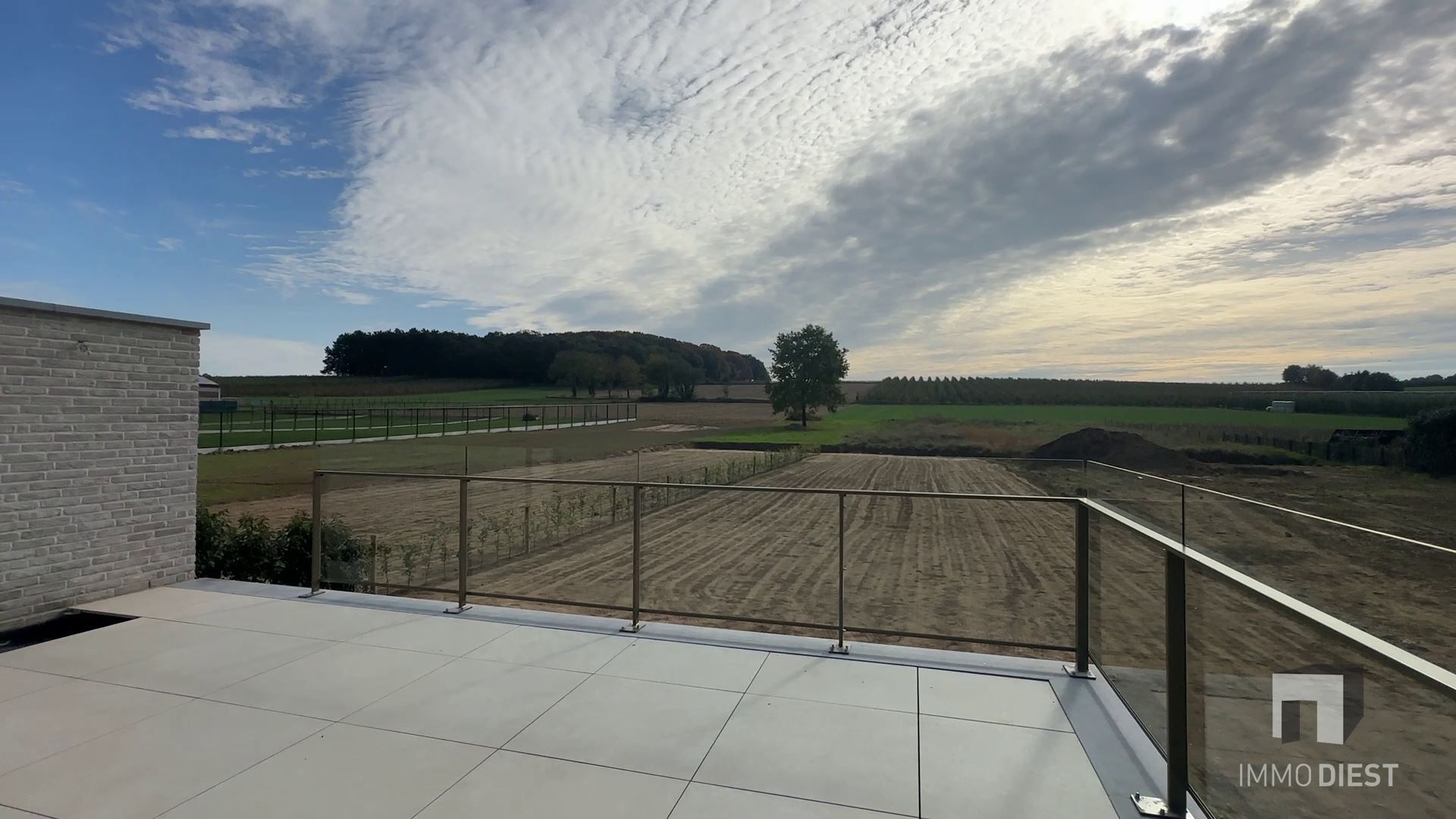 Luxueus wonen met zicht op velden in Bekkevoort foto 16