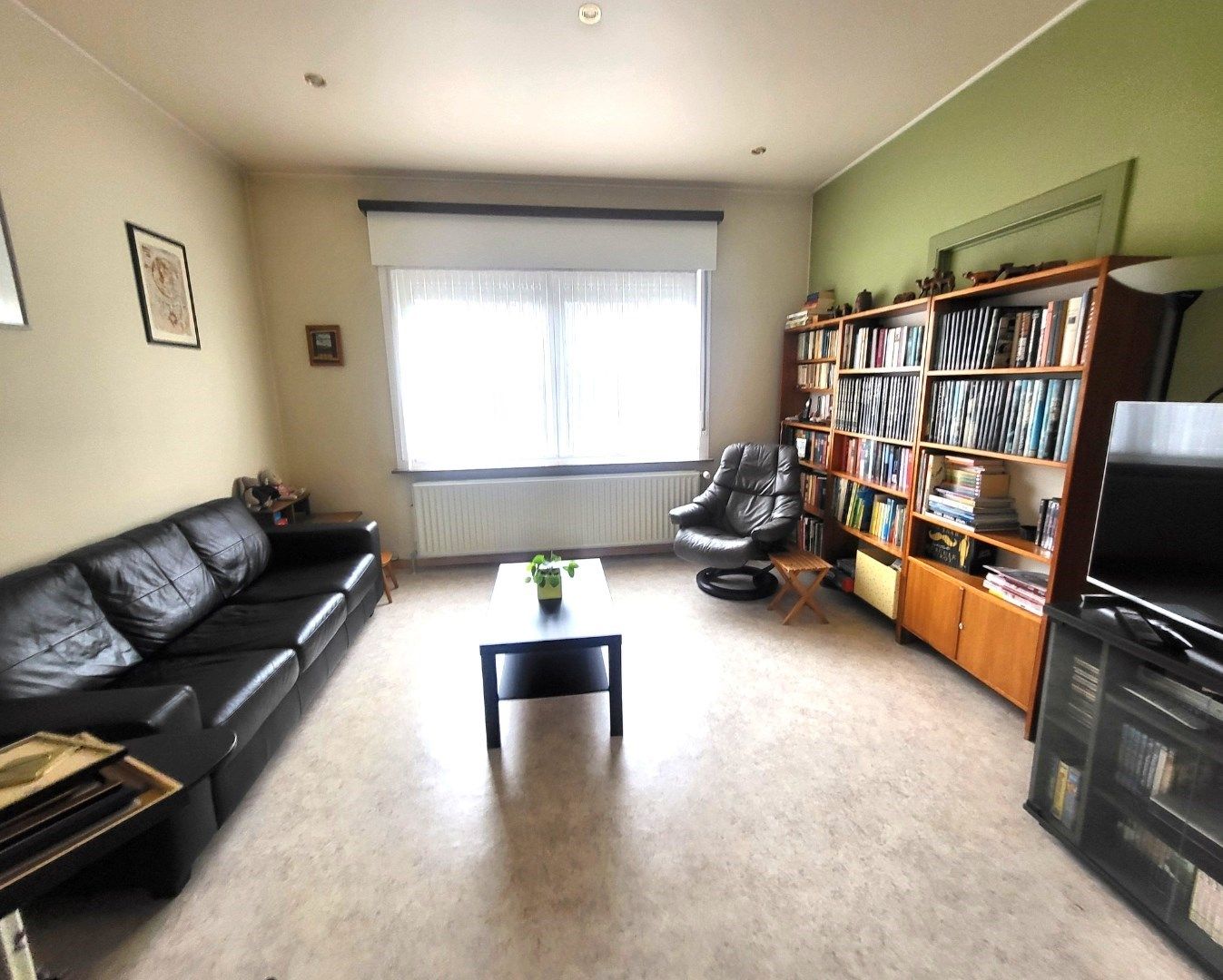 Ruime tweegevelwoning met garage en stadstuin aan de rand van Brussel. foto 7