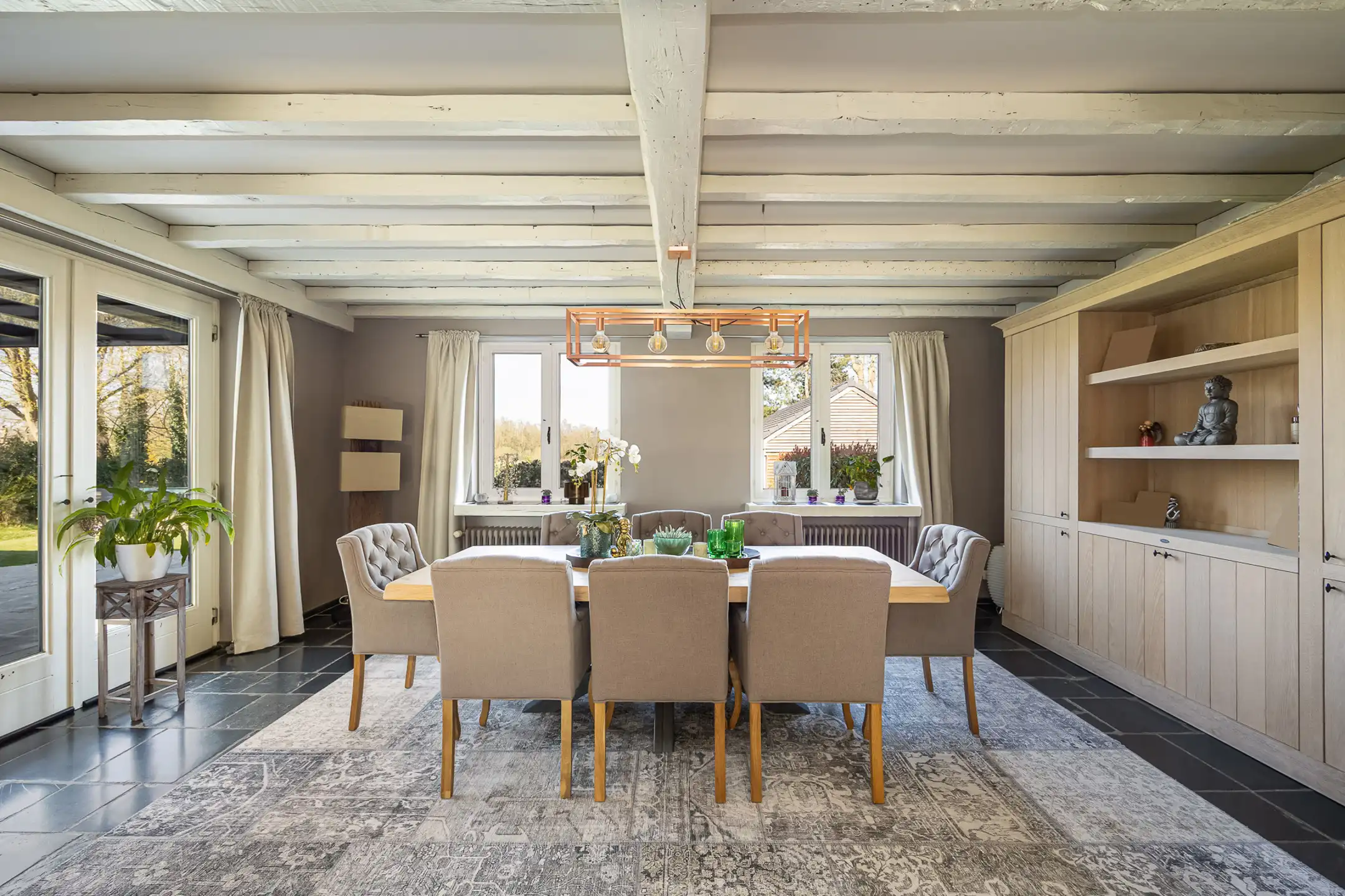 KONTICH - Exclusieve Tudor-villa met zwembad op prachtig perceel  foto 4