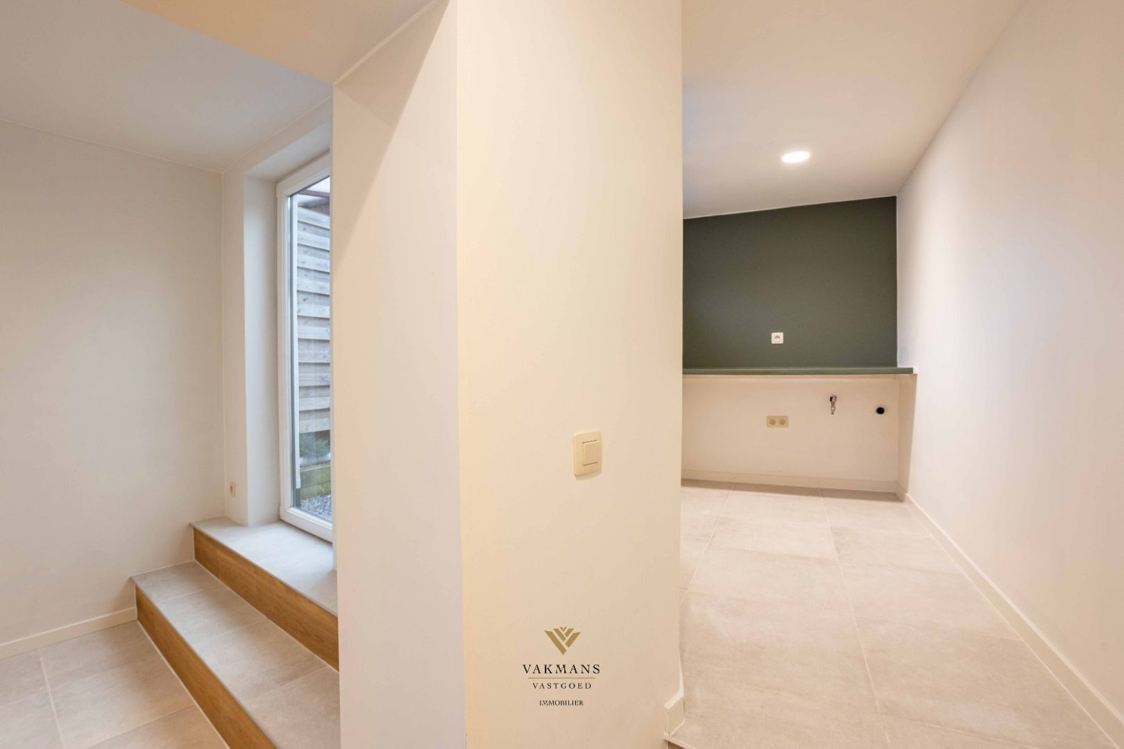 Prachtige gerenoveerde woning met 3 slaapkamers en tuin foto 14