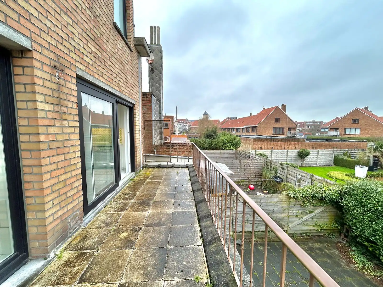 Instapklare woning met 3 slpk, inpandige garage en zonnige tuin foto 7