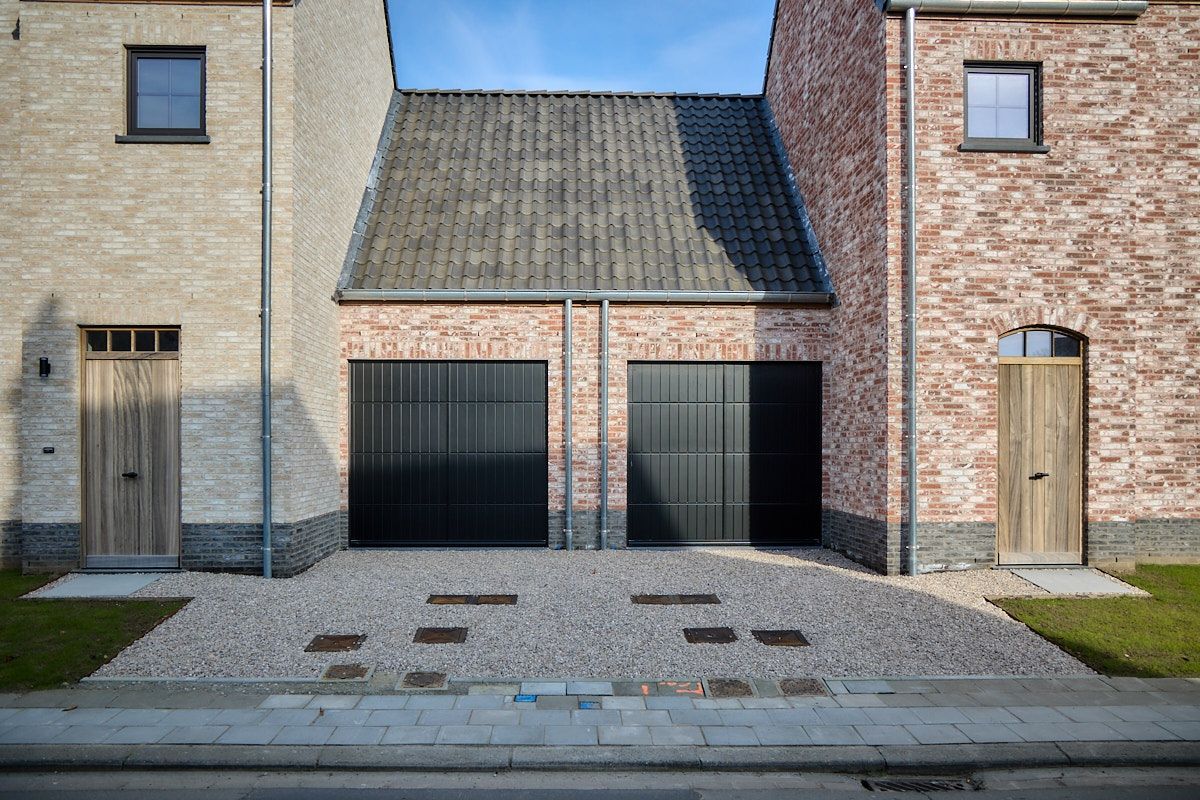 Ruime energiezuinige halfopen bebouwing met garage foto 7