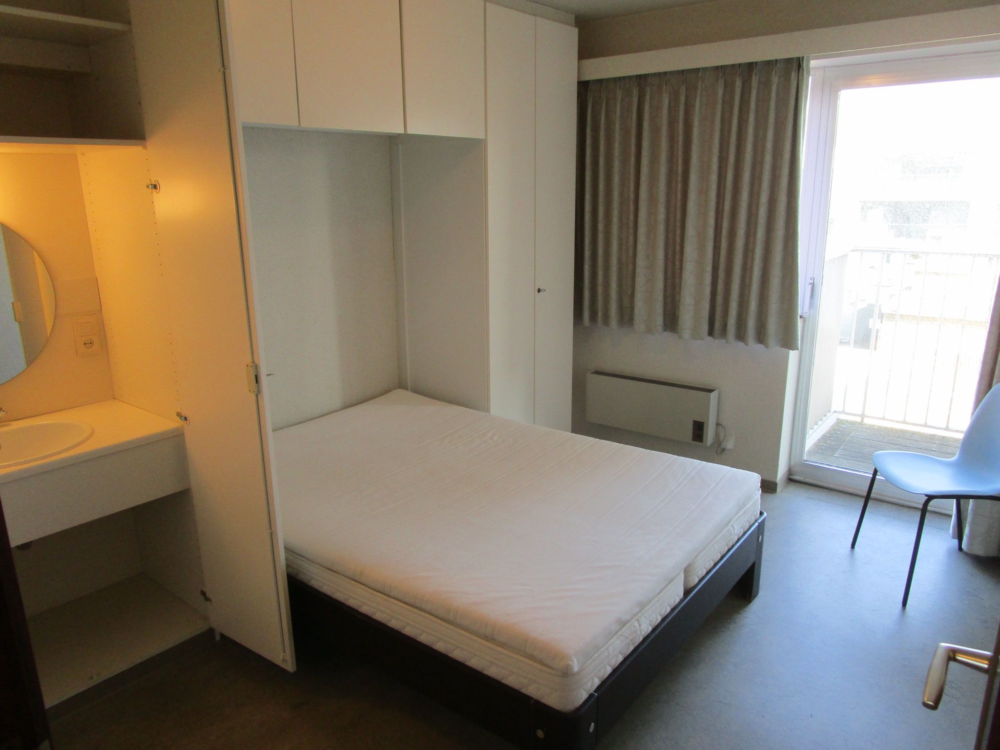 Ruim centraal gelegen app. 2 slaapkamers frontaal zeezicht + ruim terras foto 13
