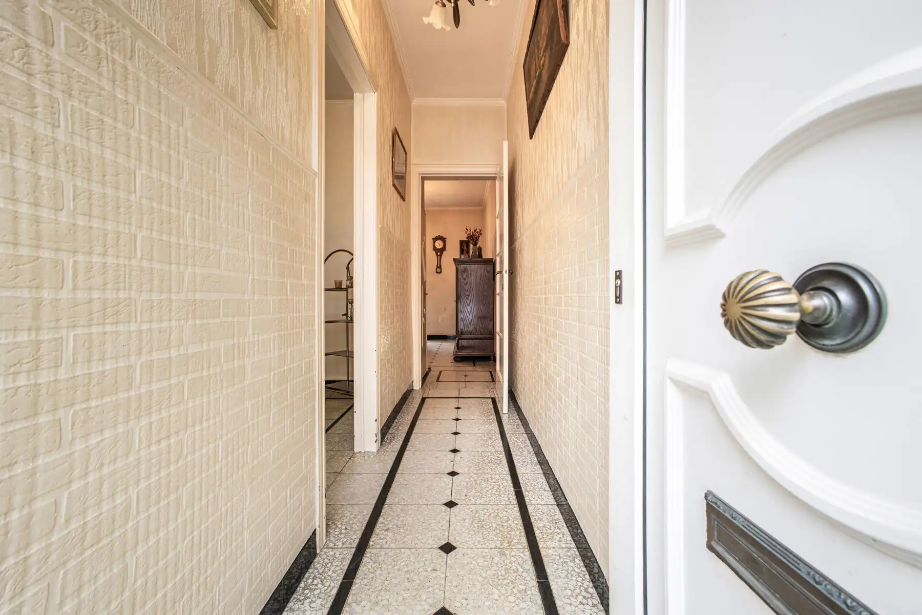 Gunstig gelegen woning met 2 slaapkamers en tuin foto 5