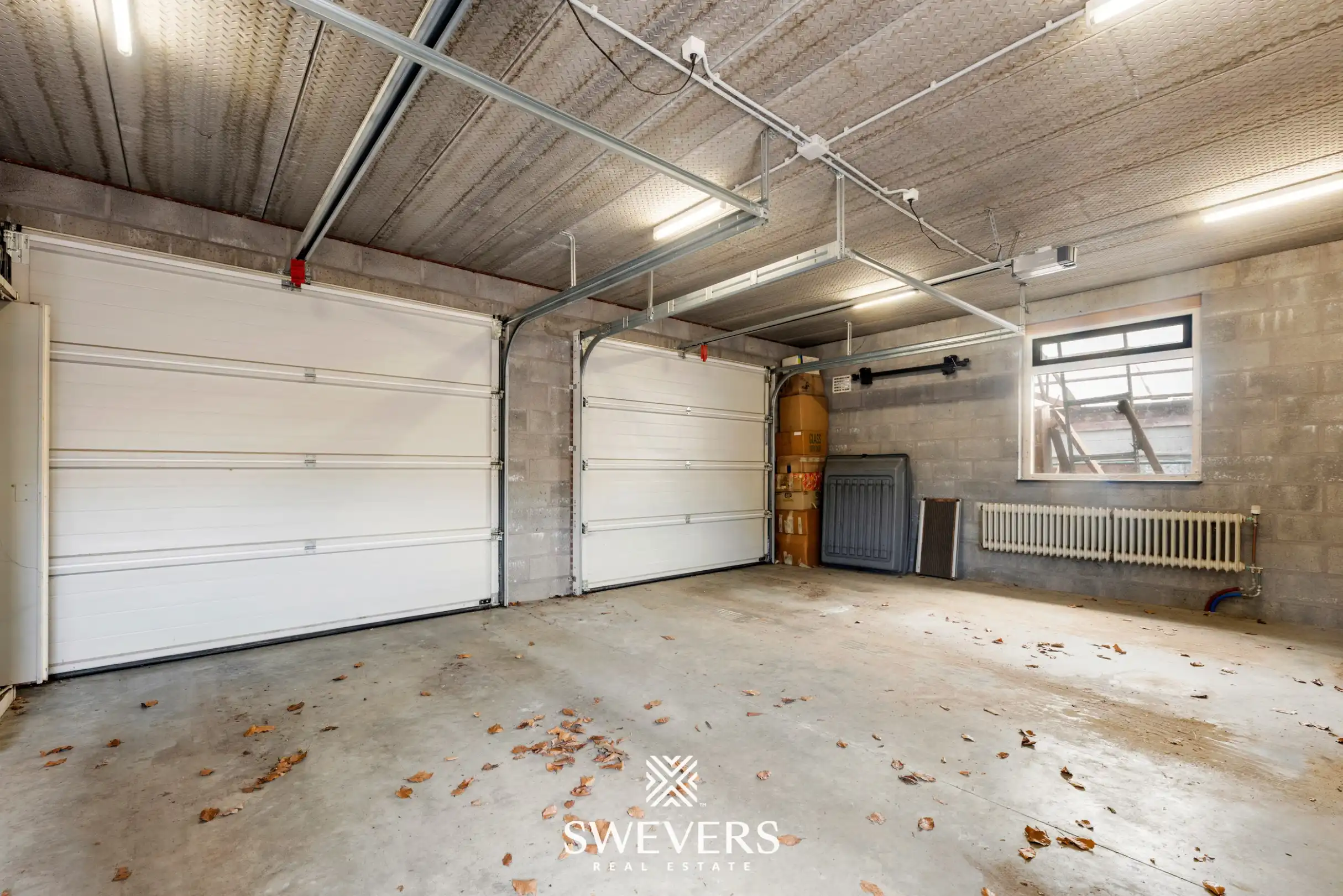 Uniek gerenoveerde hoeve op 6.661 m² met zes slaapkamers, loods en volledige paardeninfrastructuur foto 11