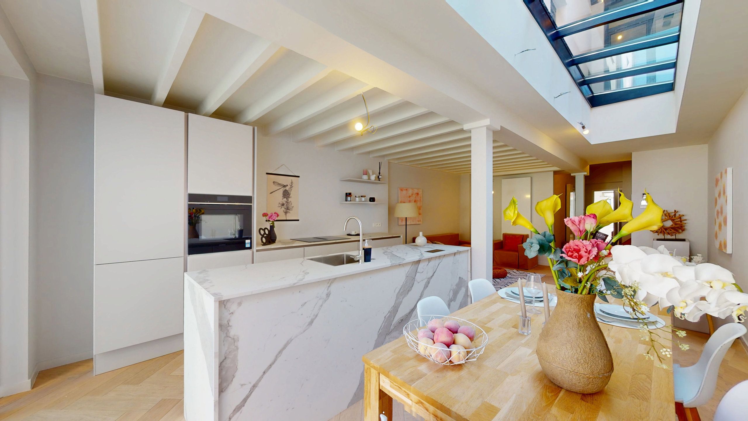 ANTWERPEN-ZUID - Gelijkvloers drie slaapkamer appartement  foto 3