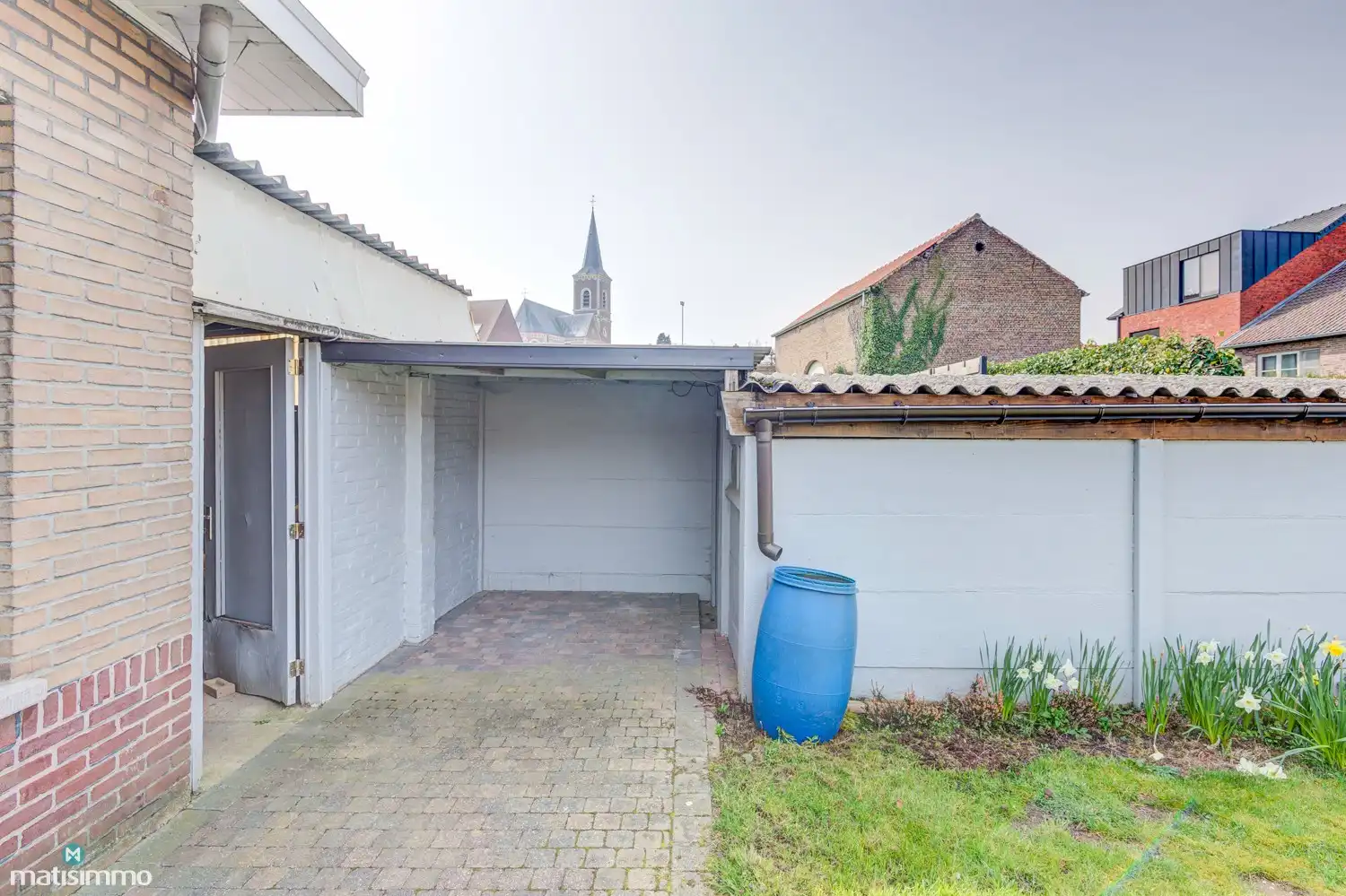 GEZINSWONING MET VIER SLAAPKAMERS IN LANDELIJKE OMGEVING TE GENOELSELDEREN (RIEMST) foto 31