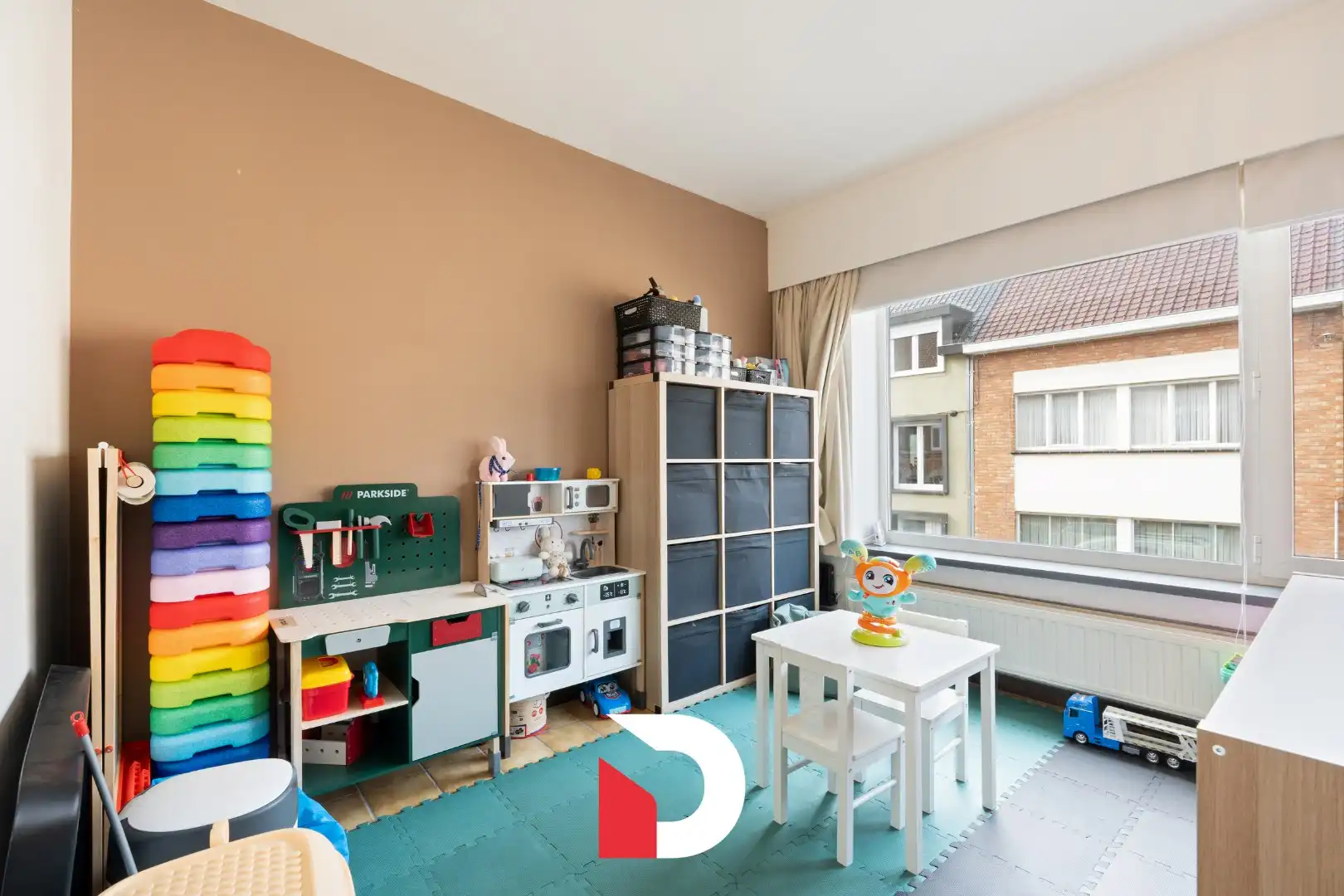 Instapklare gezinswoning met 3slk. en inpandige garage vlakbij Centrum Brugge. foto 7