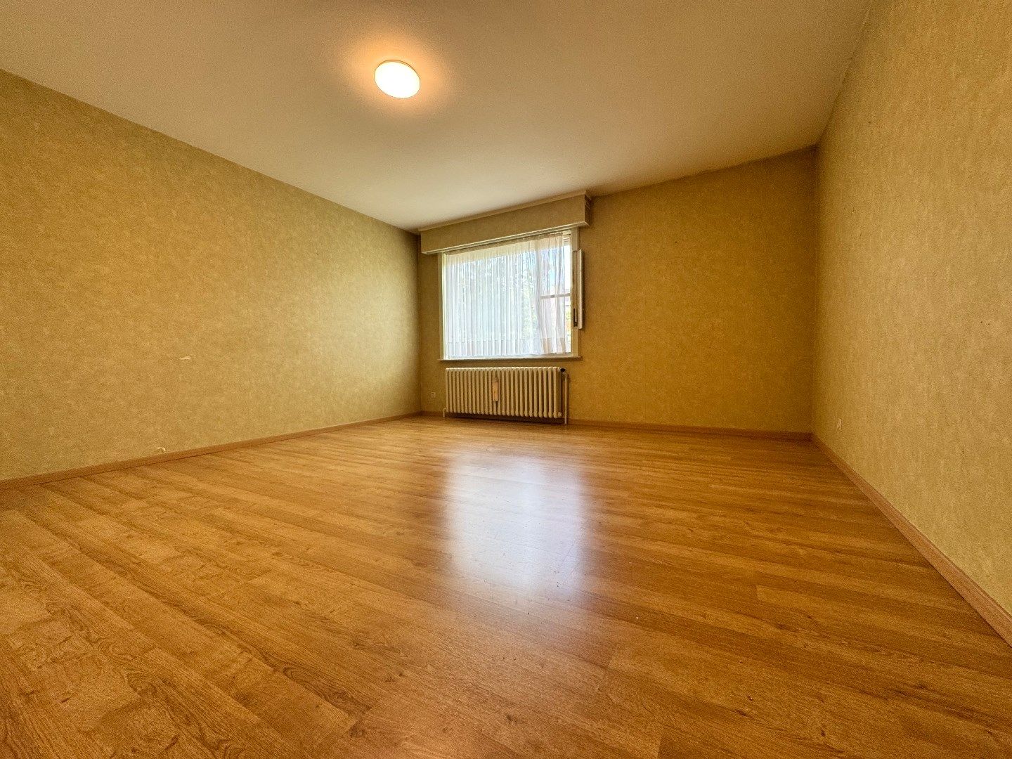 Woning met 4 slaapkamers en garage  foto 6