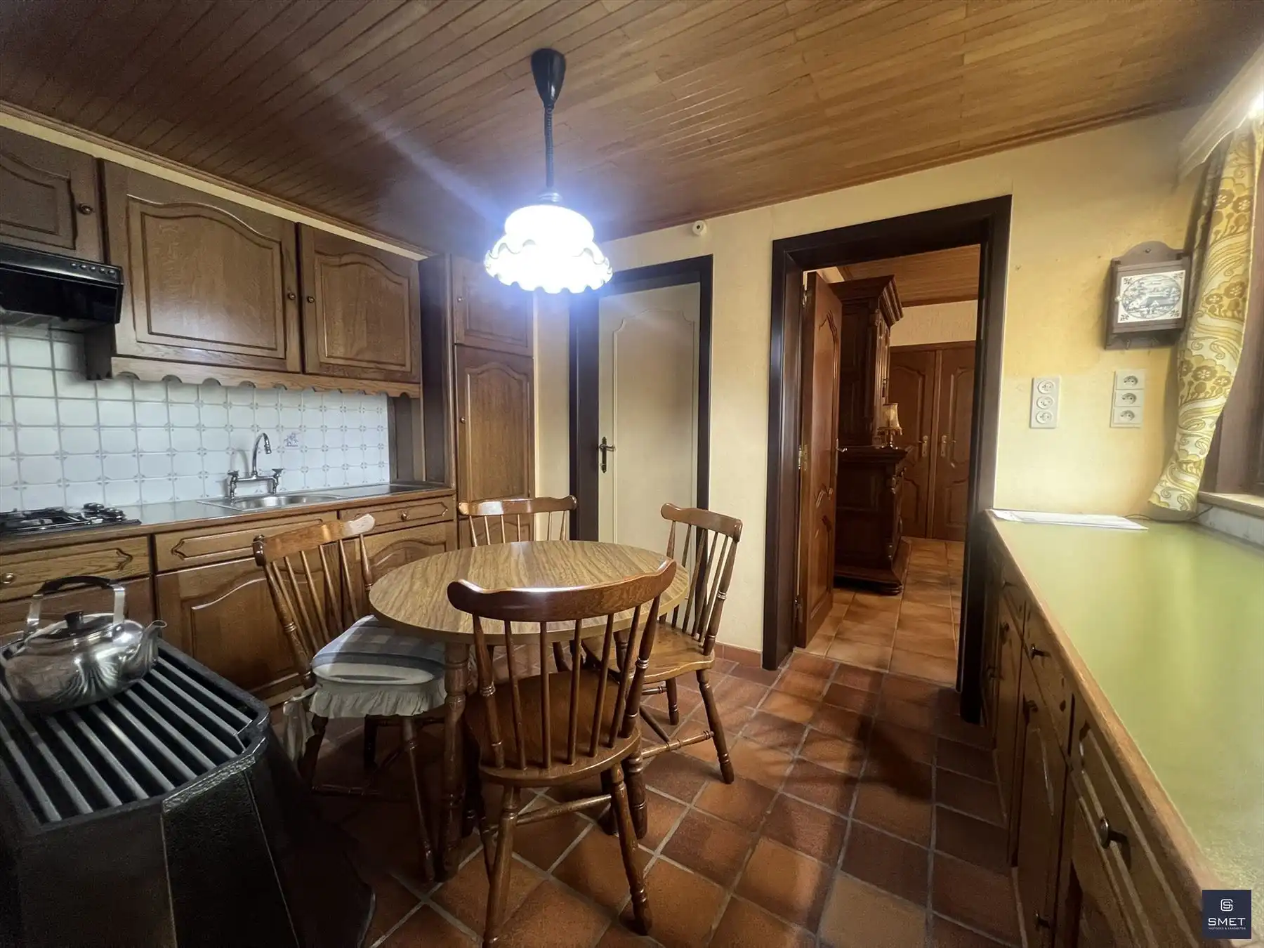 CHARMANTE HOB MET 3 SLPKS EN GARAGE foto 6