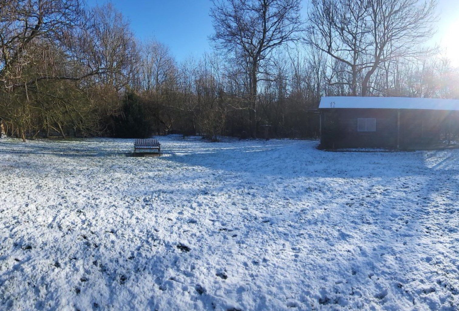 Never judge a book by it's cover... foto 28