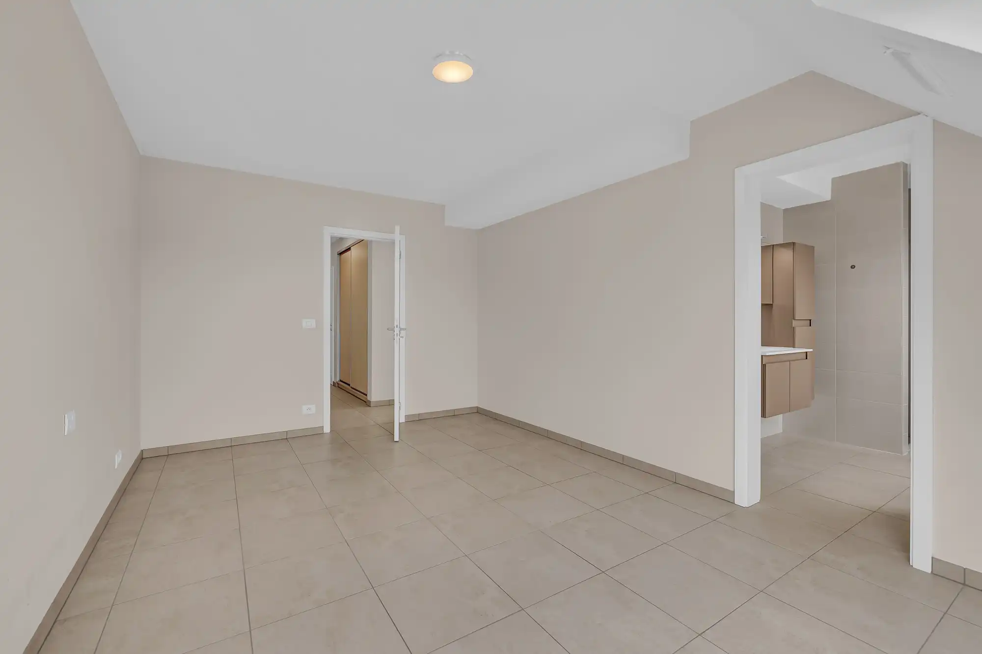 Ruim instapklaar tweeslaapkamer appartement in Denderleeuw foto 11