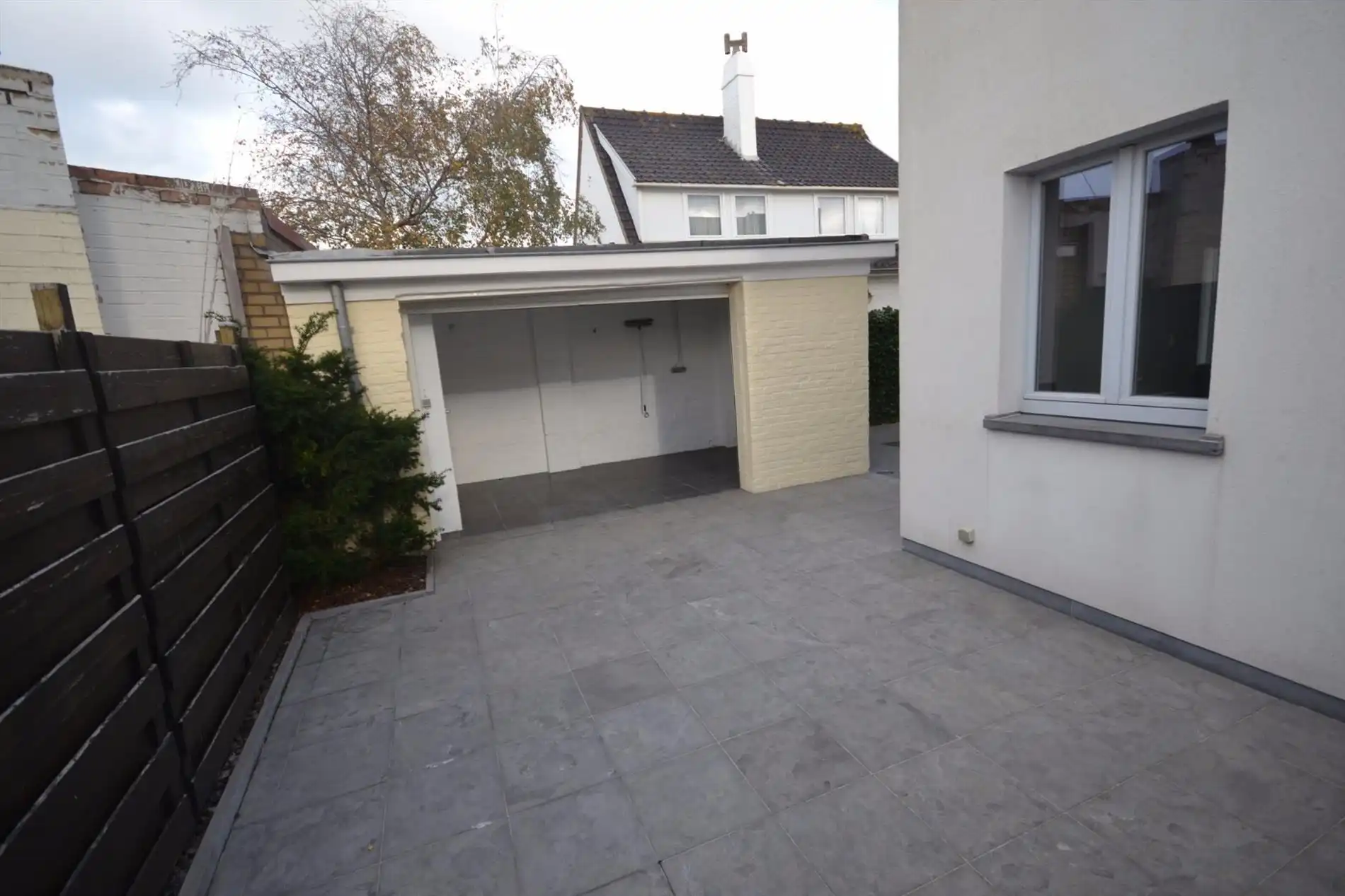 Prachtige moderne hoekwoning met terras, garage en 2 slaapkamers te Koksijde  foto 12