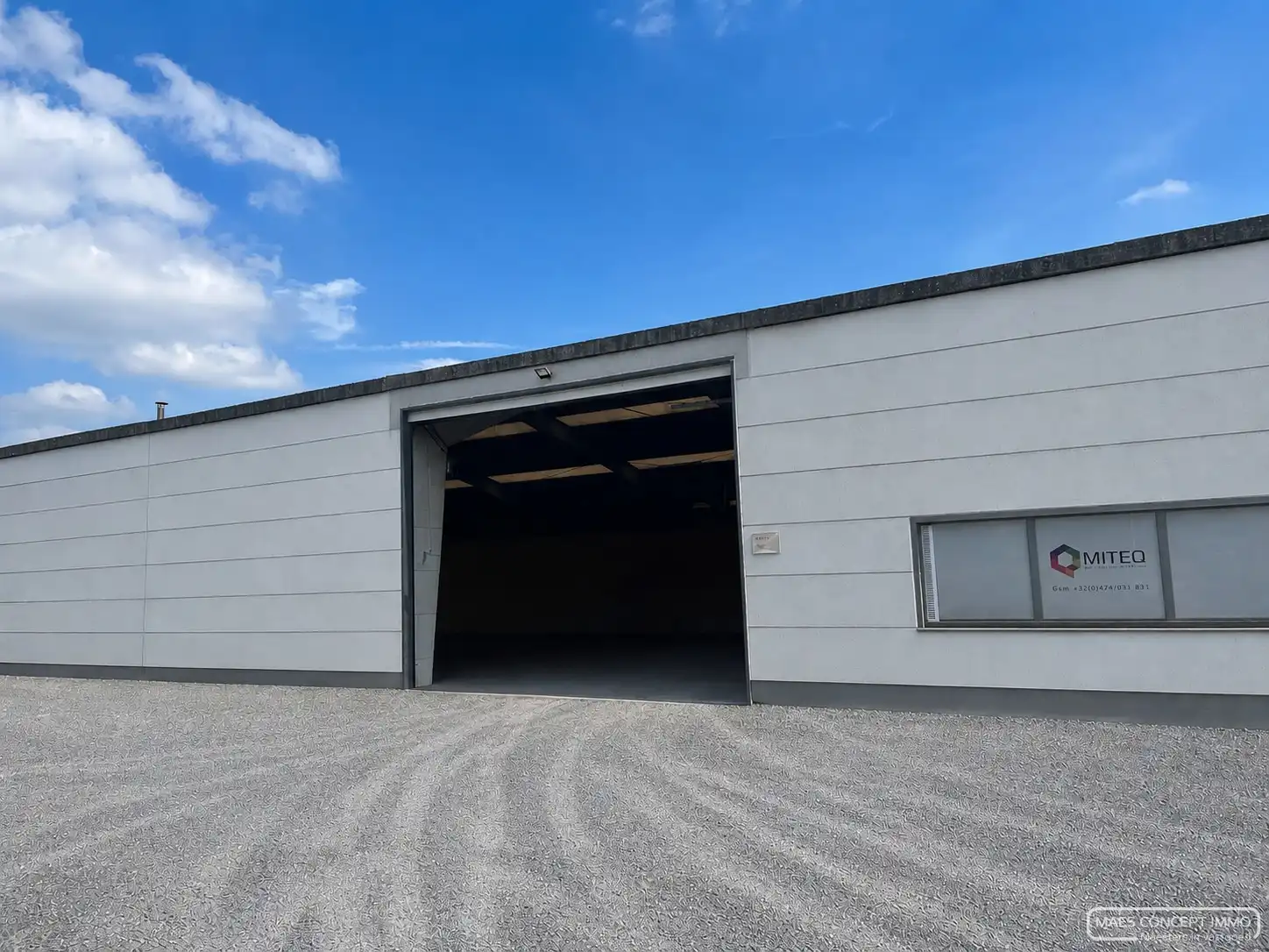 Magazijnruimte met bureel te huur in Olsene- 200 m² foto 2