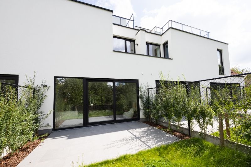 Gelijkvloers nieuwbouwappartement met tuin in centrum Tielt foto 11