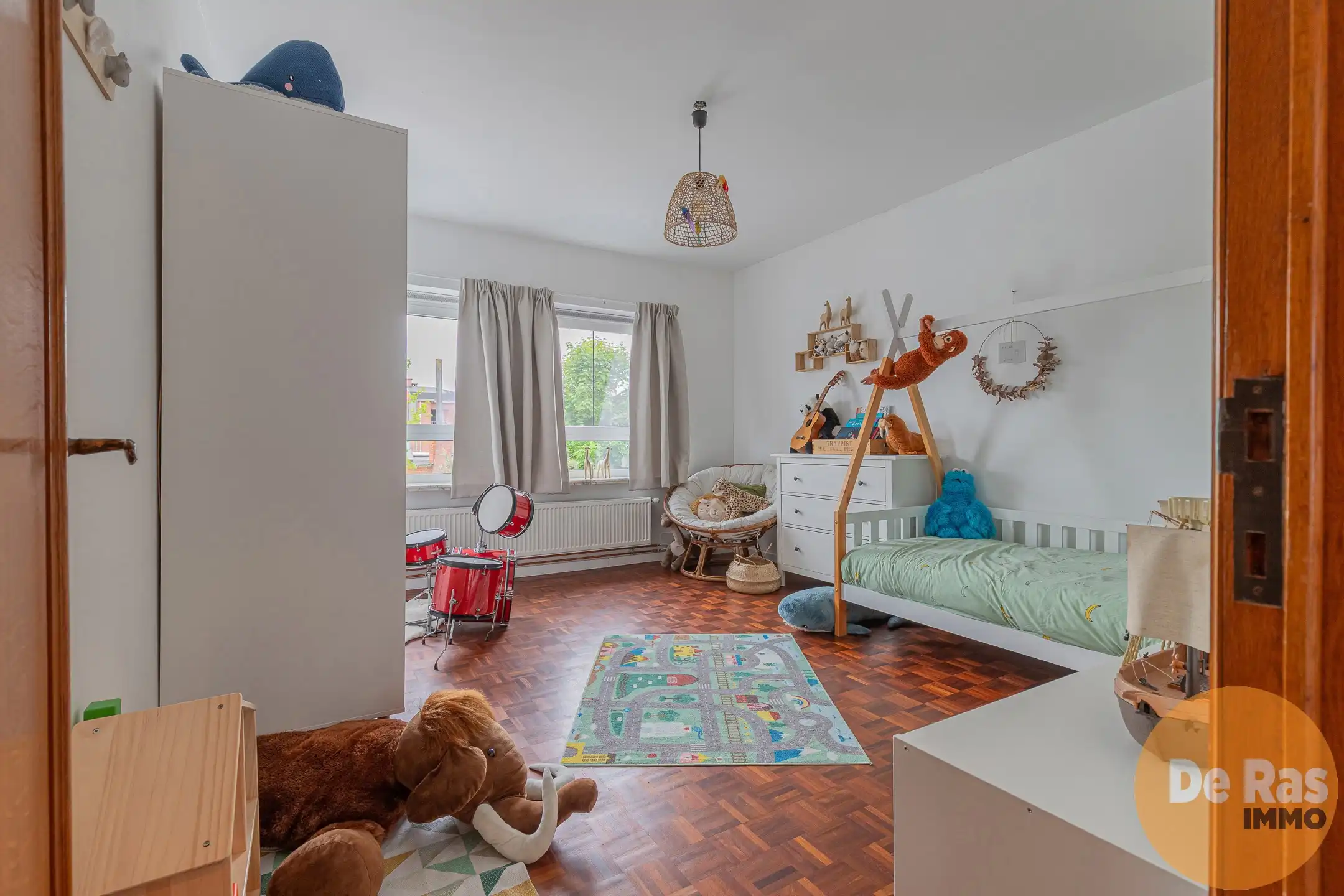 WETTEREN - Ruime instapklare woning met grote garage foto 16