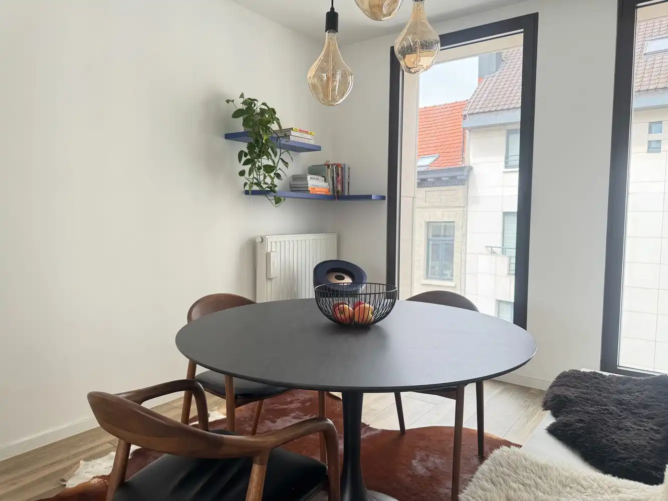 Modern tweeslaapkamerappartement met terras en topligging aan het Stadspark foto 8