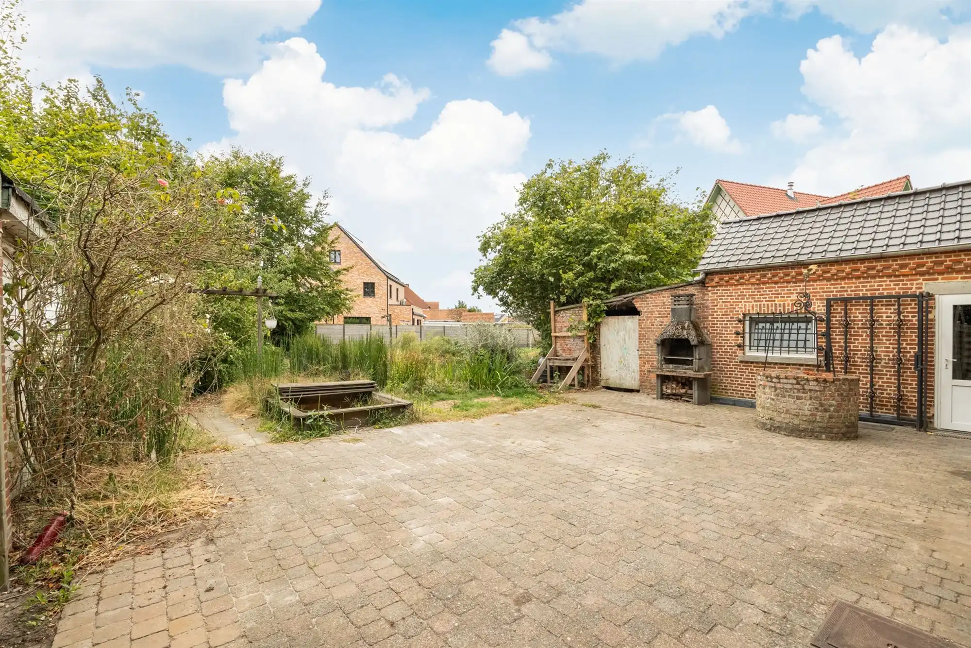 Lichtrijk op te frissen woning op 11a60ca foto 14