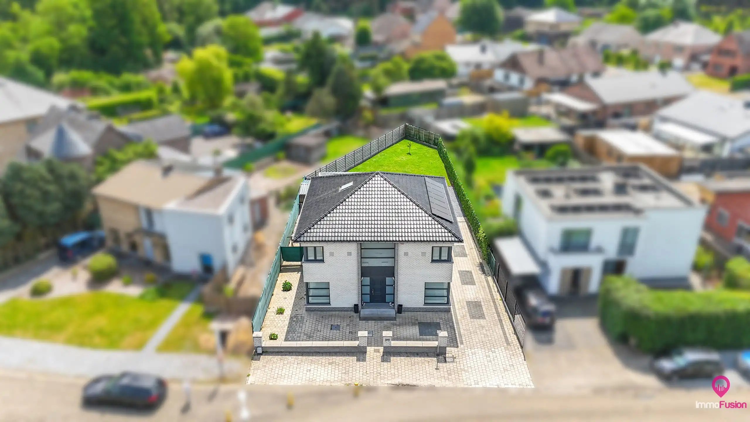 Ruime woning van 285m² met 5 slpks en apart bureel ruimte!  foto 43