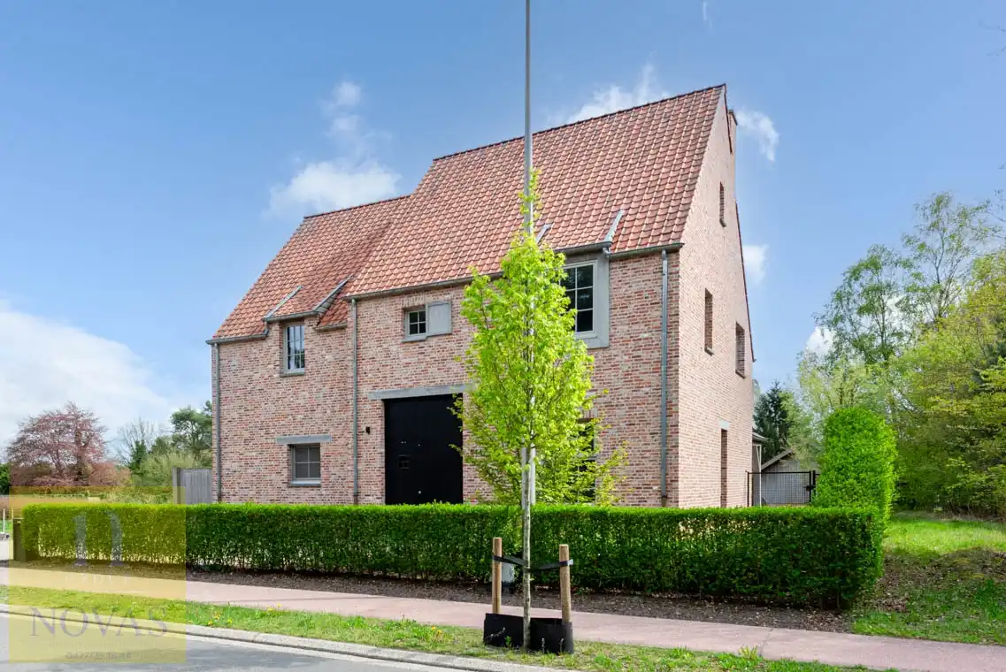 Prachtige woning, zonnepanelen, warmtepomp, thuisbatterij, 4 slaapkamers, bouwjaar 2015 foto 42