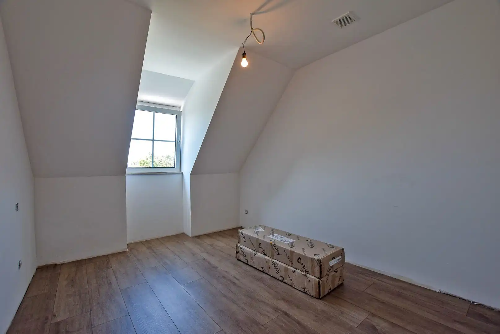 Prachtig afgewerkte nieuwbouwwoning met 4 slaapkamers te Pervijze (Diksmuide).  foto 16