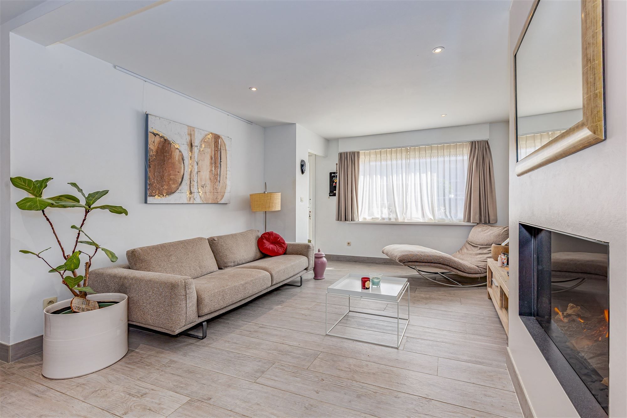 Charmant huis met drie slaapkamers foto 4