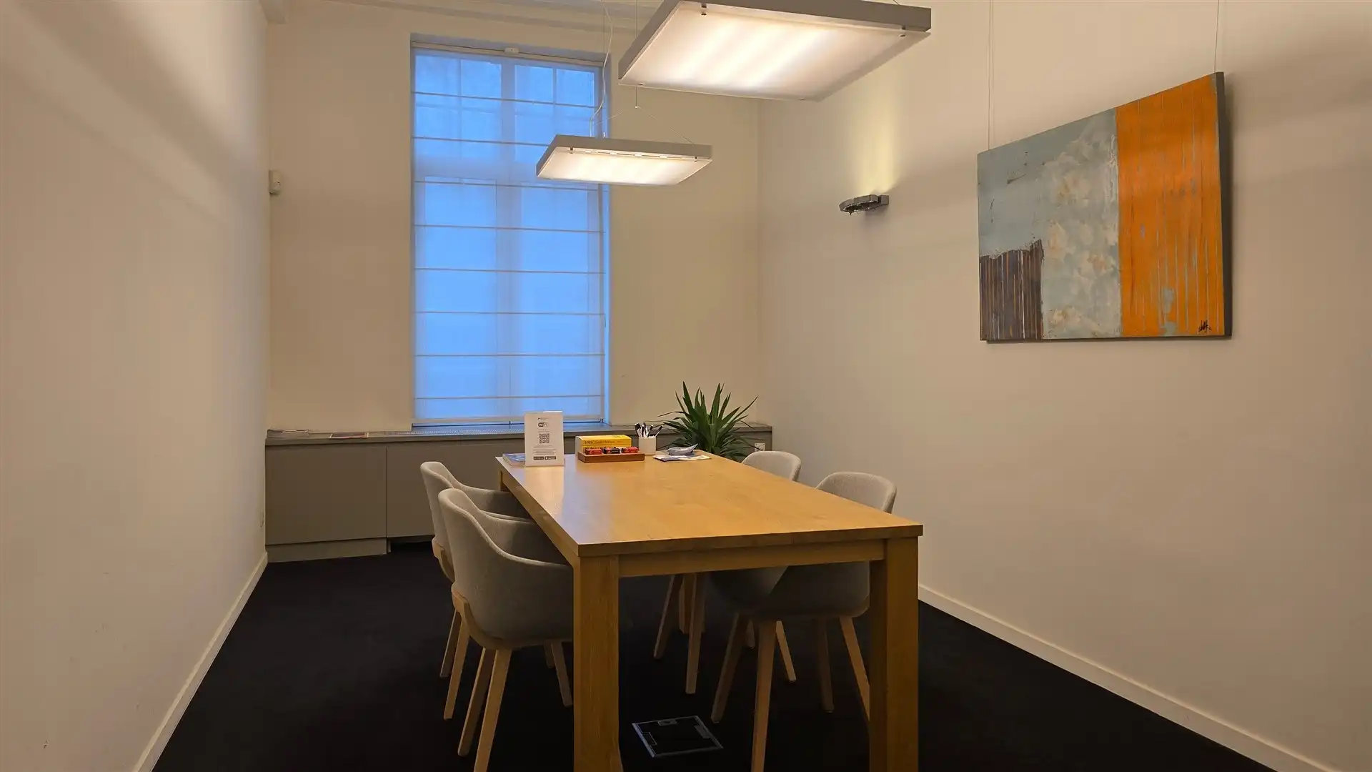 Karaktervol kantoorpand met uitzonderlijke visibiliteit in Herent foto 4