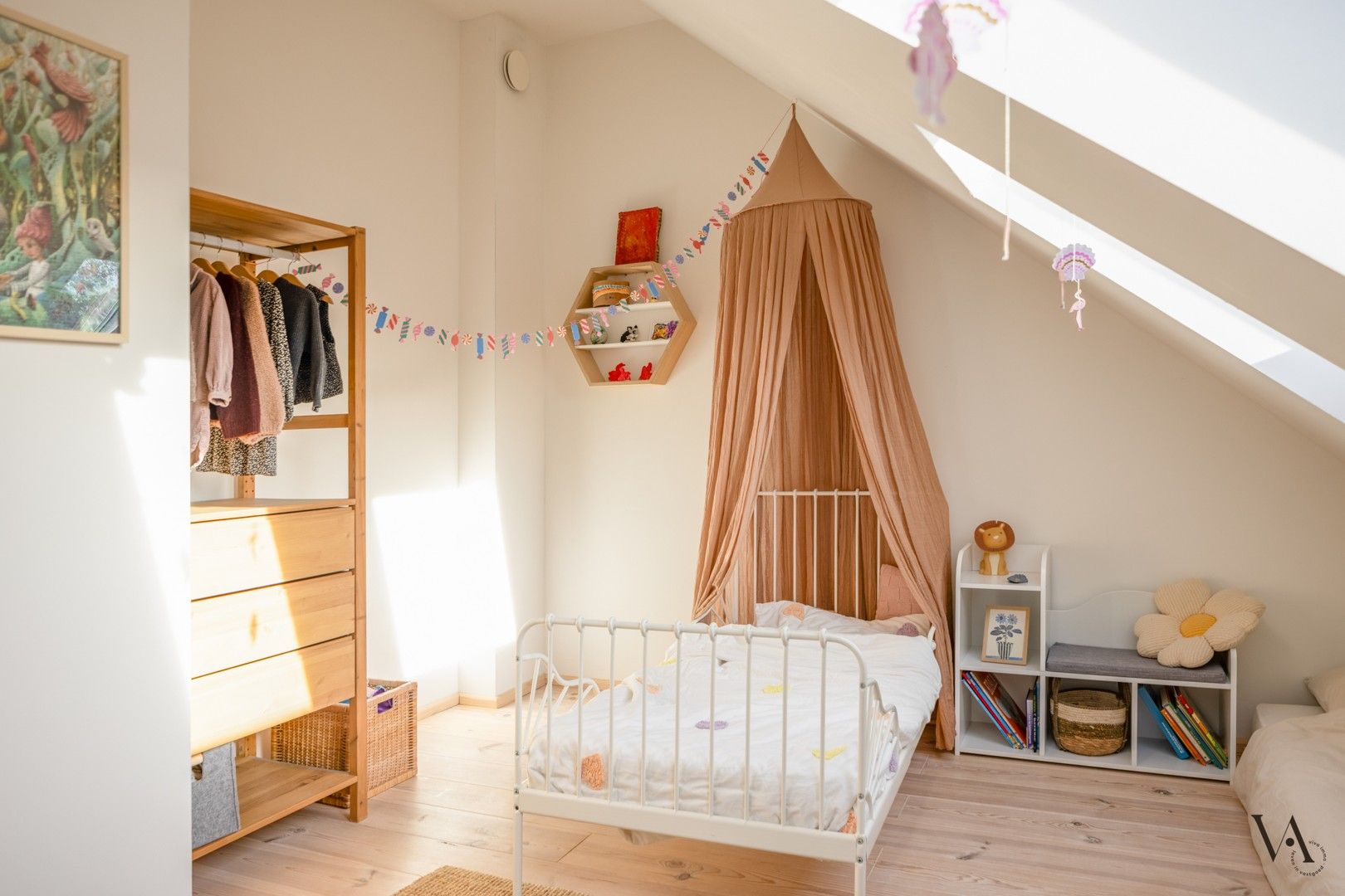 Prachtig gerenoveerde gezinswoning met grote tuin foto 13