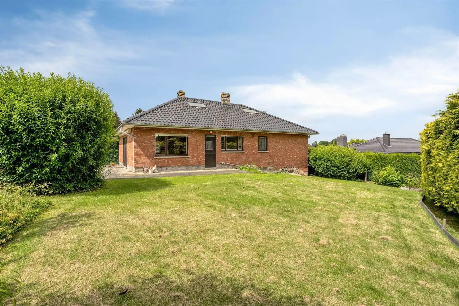 Prachtig gelegen bungalow met 3 à 4 slaapkamers op 6a 53ca foto 3