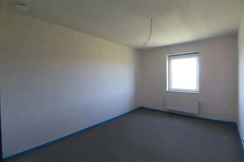 Ruime nieuwbouwwoning te Roeselare foto 11
