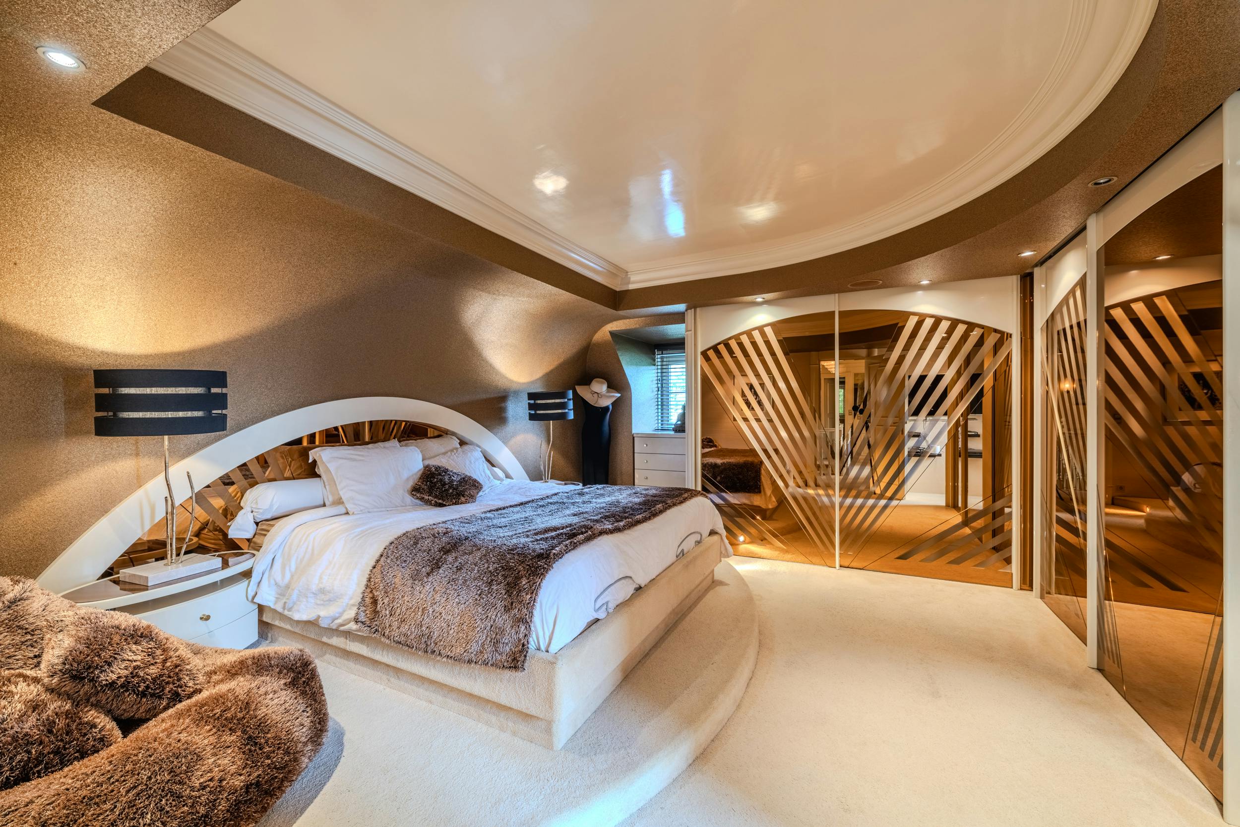 Magnifieke villa met zwembad langs de Spalaan te Oostende foto 29