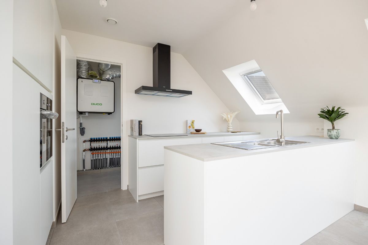 Mooie, ruime penthouse foto 4