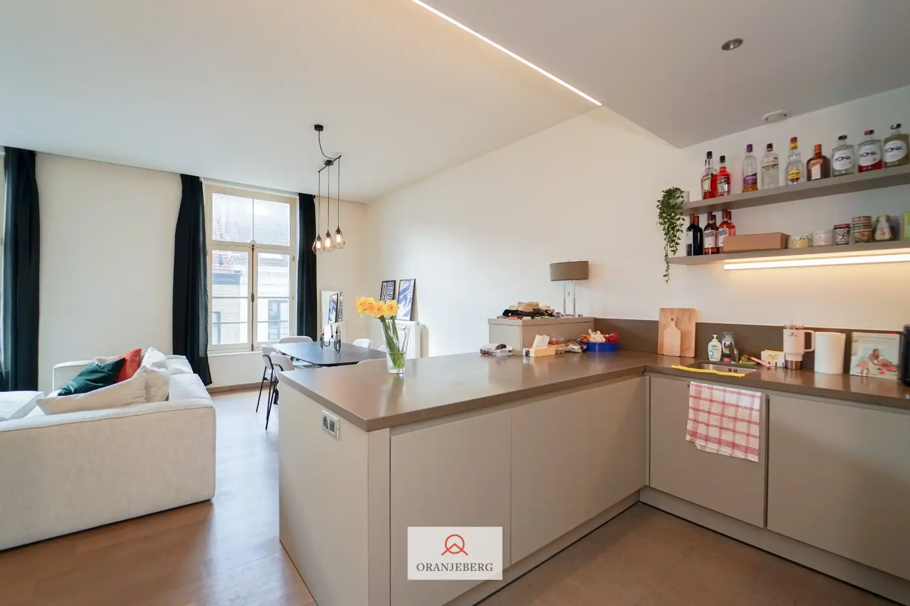 Mooi twee slaapkamer appartement in centrum-Gent foto 13