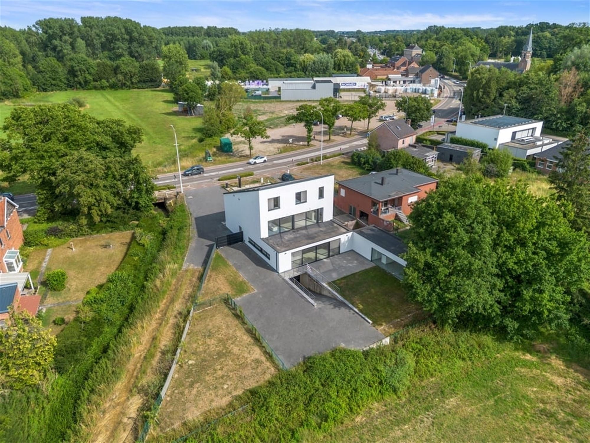 OPEN BEBOUWING MET KANTOOR EN ADEMBENEMEND ZICHT IN HASSELT  foto 77