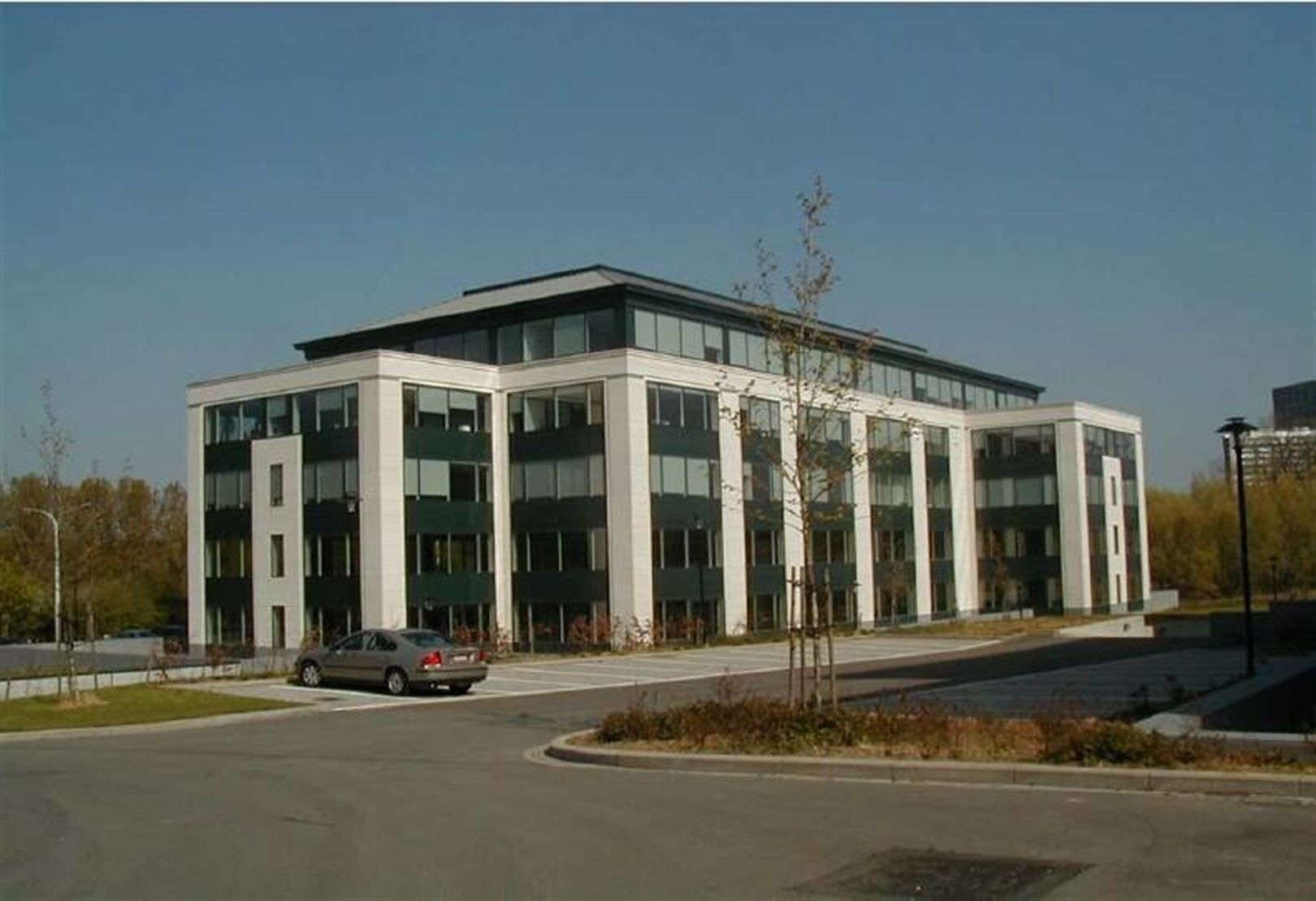 ERASMUS OFFICE PARK: vanaf 189 m² foto 2