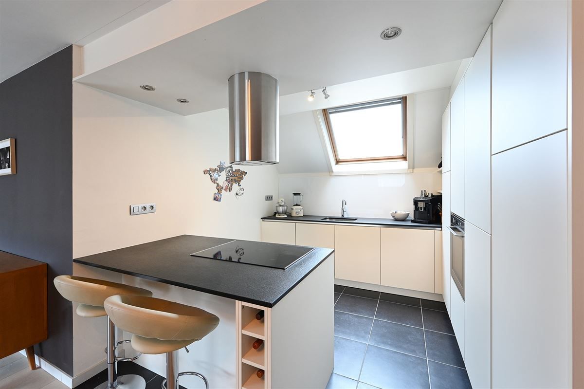 Prachtig duplex-appartement met 3 slaapkamers en garage foto 5