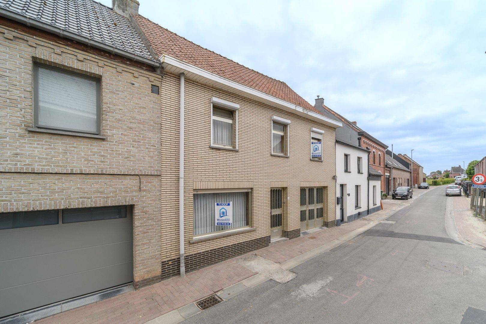 Te renoveren gezinswoning met tuin te Mere foto 26