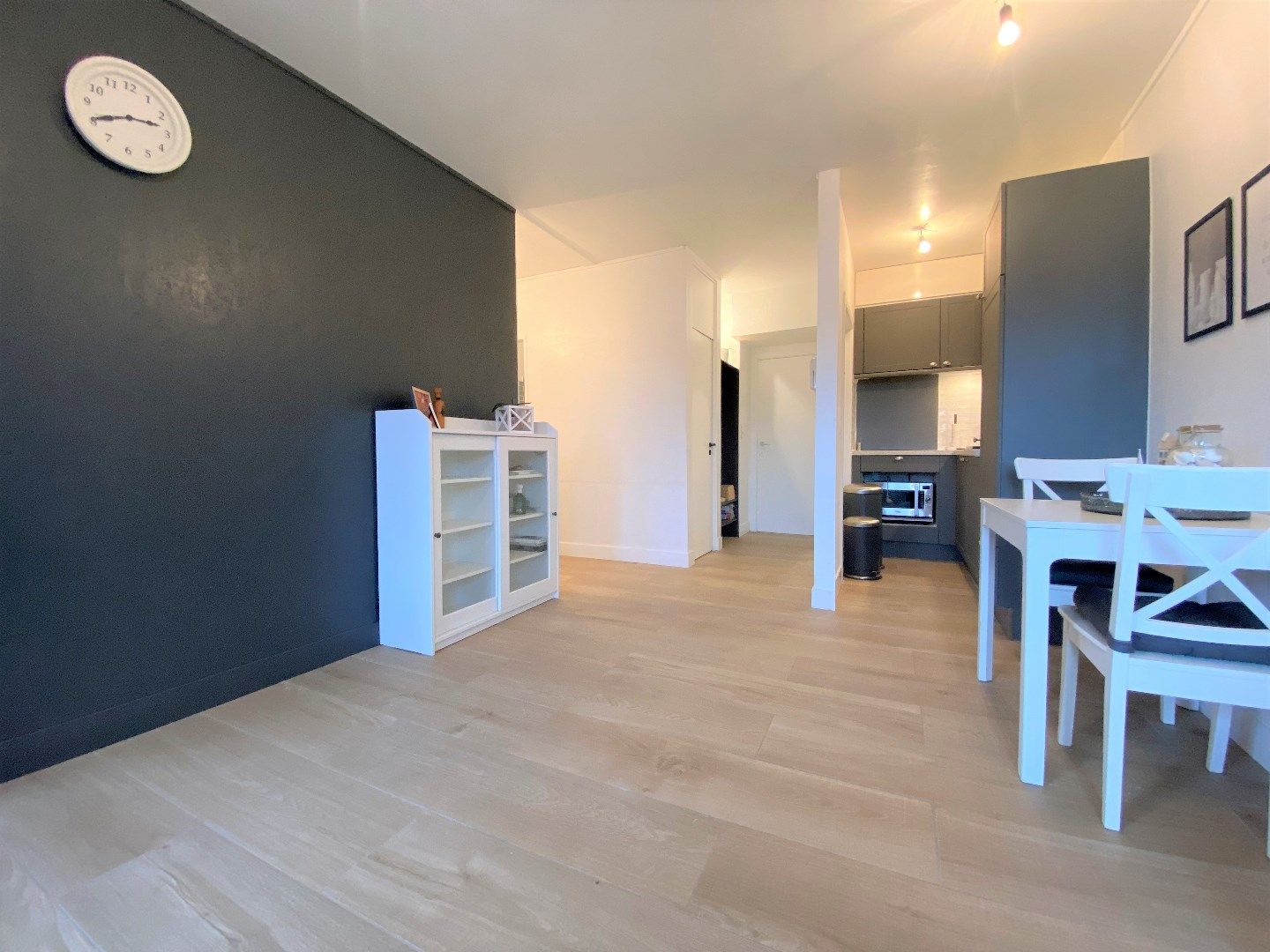 Studio met slaaphoek in Residentie Laguna Beach foto 3