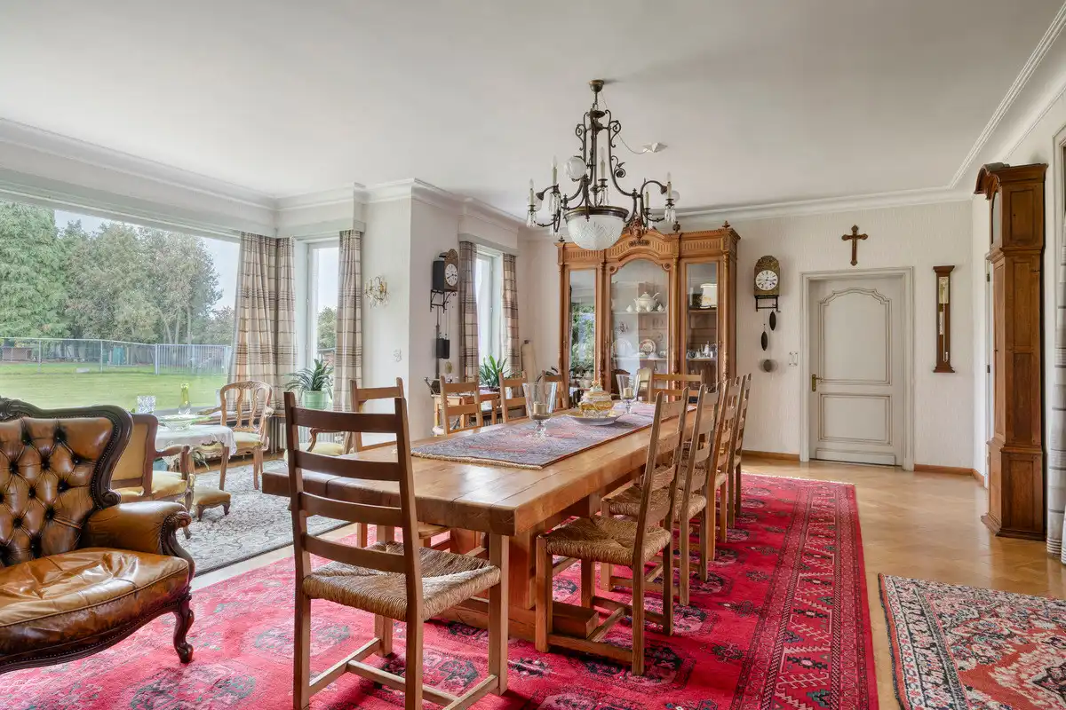 EXCLUSIEF VILLA-LANDHUIS OP 1HA09A87CA AAN STANDSRAND BILZEN. foto 7