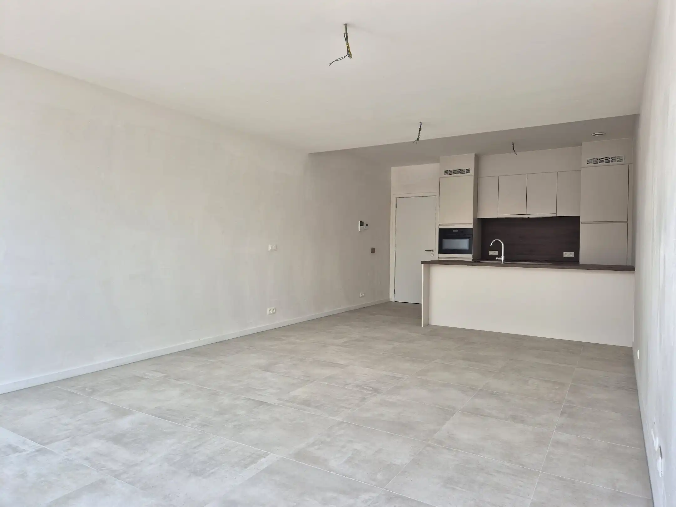 Gelijkvloers nieuwbouwappartement met 2 slaapkamers, tuin en terras foto 4